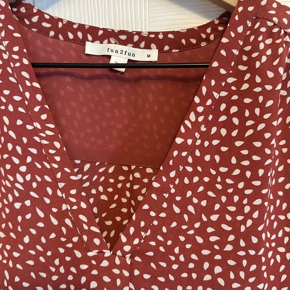 FUN2FUN Lillian Tie Sleeve Blouse Dark Pink Size Medium - Picture 2 of 3